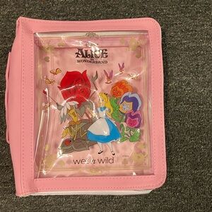 Alice in wonderland make up case